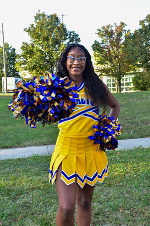 Beautiful Edwards - Center Cheer (5)