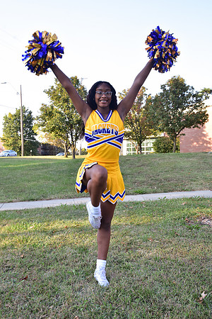 Beautiful Edwards - Center Cheer (21)
