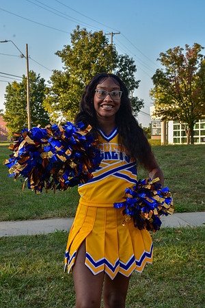 Beautiful Edwards - Center Cheer (4)