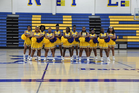 Center Cheer Group (18)