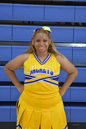Niveah Bell - Center Cheer Senior26 (1)