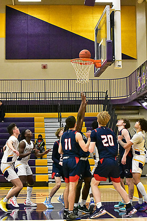 1-25-22 Belton boys bball vs Truman (318) WEB