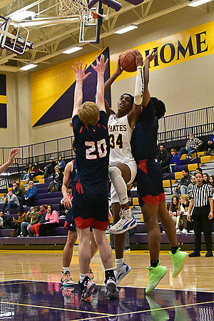 1-25-22 Belton boys bball vs Truman (200) WEB