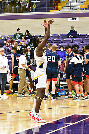 1-25-22 Belton boys bball vs Truman (74) WEB