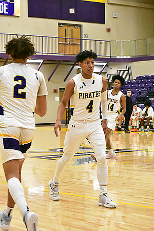 1-25-22 Belton boys bball vs Truman (68) WEB