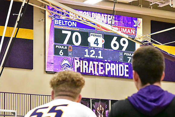1-25-22 Belton boys bball vs Truman (323) WEB