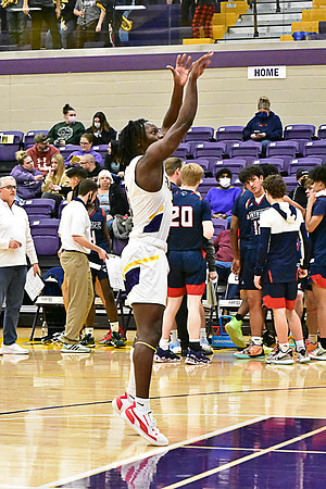 1-25-22 Belton boys bball vs Truman (73) WEB