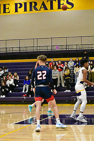 1-25-22 Belton boys bball vs Truman (301) WEB