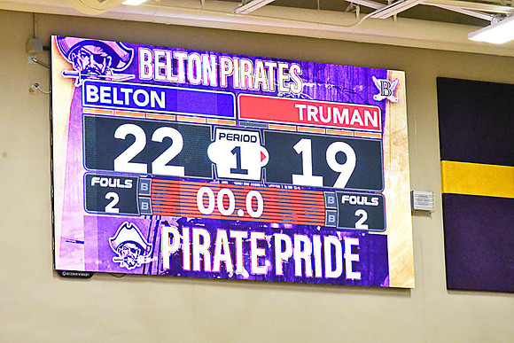 1-25-22 Belton boys bball vs Truman (75) WEB
