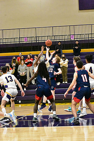 1-25-22 Belton boys bball vs Truman (304) WEB