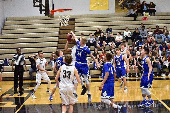 RP v Blue Springs Bball 2-10-17 (32) WEB