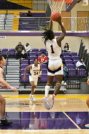 1-25-22 Belton boys bball vs Truman (55) WEB