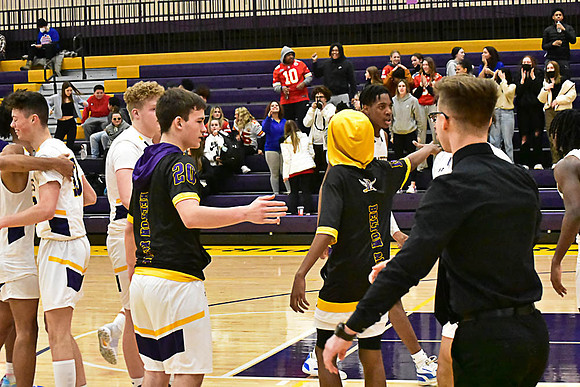 1-25-22 Belton boys bball vs Truman (332) WEB