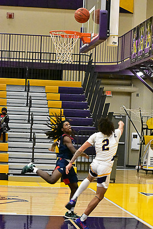 1-25-22 Belton boys bball vs Truman (326) WEB