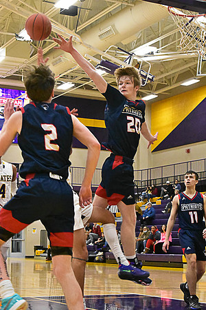 1-25-22 Belton boys bball vs Truman (232) WEB