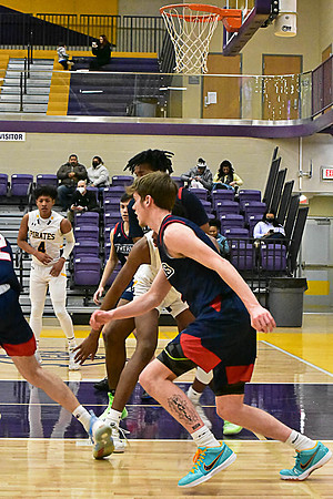 1-25-22 Belton boys bball vs Truman (48) WEB