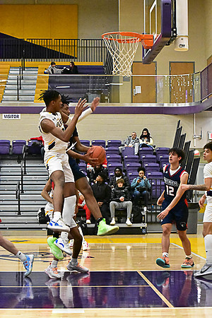 1-25-22 Belton boys bball vs Truman (125) WEB