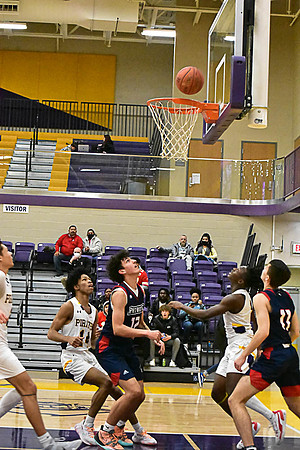 1-25-22 Belton boys bball vs Truman (91) WEB