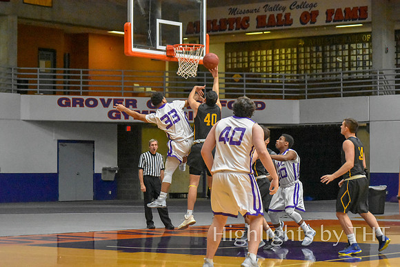 MOVAL VRPurple Bball 11-12-2018 WEB-8474