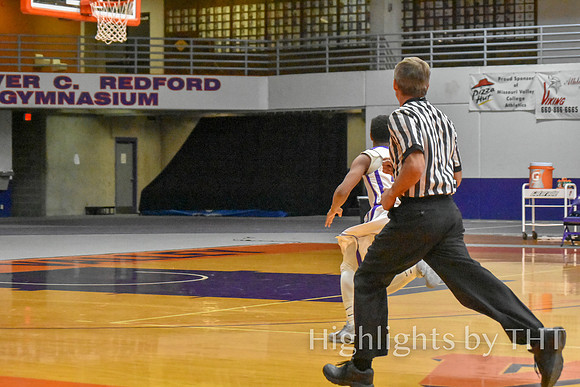 MOVAL VRPurple Bball 11-12-2018 WEB-8528