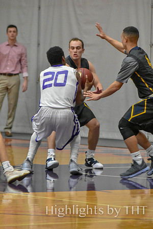 MOVAL VRPurple Bball 11-12-2018 WEB-8578
