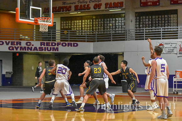 MOVAL VRPurple Bball 11-12-2018 WEB-8566