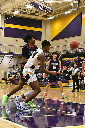 1-25-22 Belton boys bball vs Truman (193) WEB