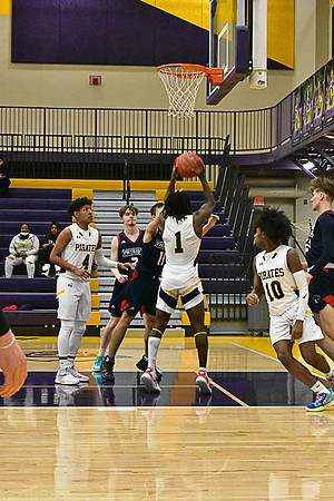1-25-22 Belton boys bball vs Truman (282) WEB