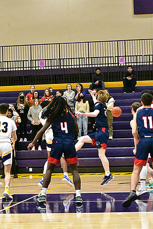 1-25-22 Belton boys bball vs Truman (305) WEB