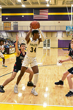 1-25-22 Belton boys bball vs Truman (180) WEB