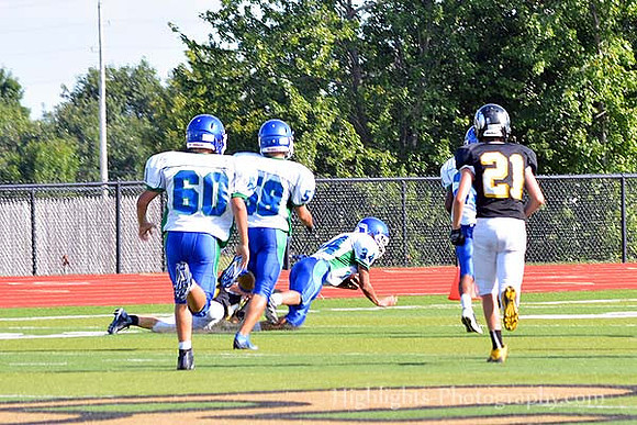 RP Freshman Fball vs Blue Springs South (97)