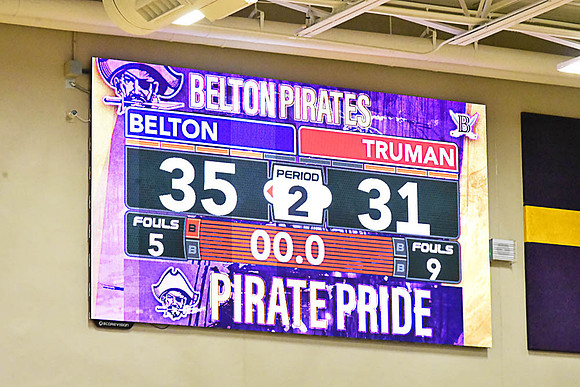 1-25-22 Belton boys bball vs Truman (159) WEB