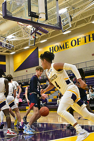 1-25-22 Belton boys bball vs Truman (247) WEB