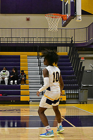 1-25-22 Belton boys bball vs Truman (293) WEB