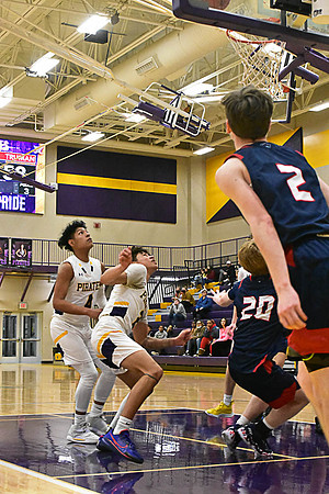 1-25-22 Belton boys bball vs Truman (234) WEB