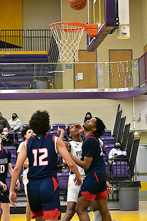 1-25-22 Belton boys bball vs Truman (24) WEB