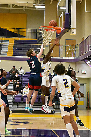 1-25-22 Belton boys bball vs Truman (17) WEB