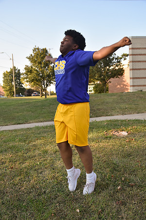 Martin - Center Cheer (21)