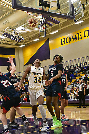 1-25-22 Belton boys bball vs Truman (204) WEB