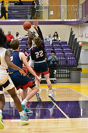 1-25-22 Belton boys bball vs Truman (142) WEB