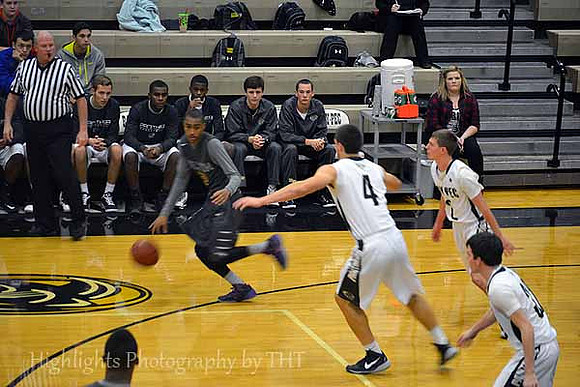 RP vs Belton-Varsity (27)