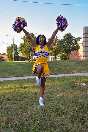 Beautiful Edwards - Center Cheer (20)