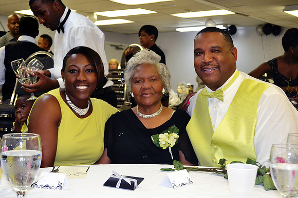 Hardin Wedding 8-2-14 (496)-blog