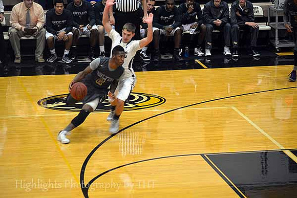 RP vs Belton-Varsity (30)